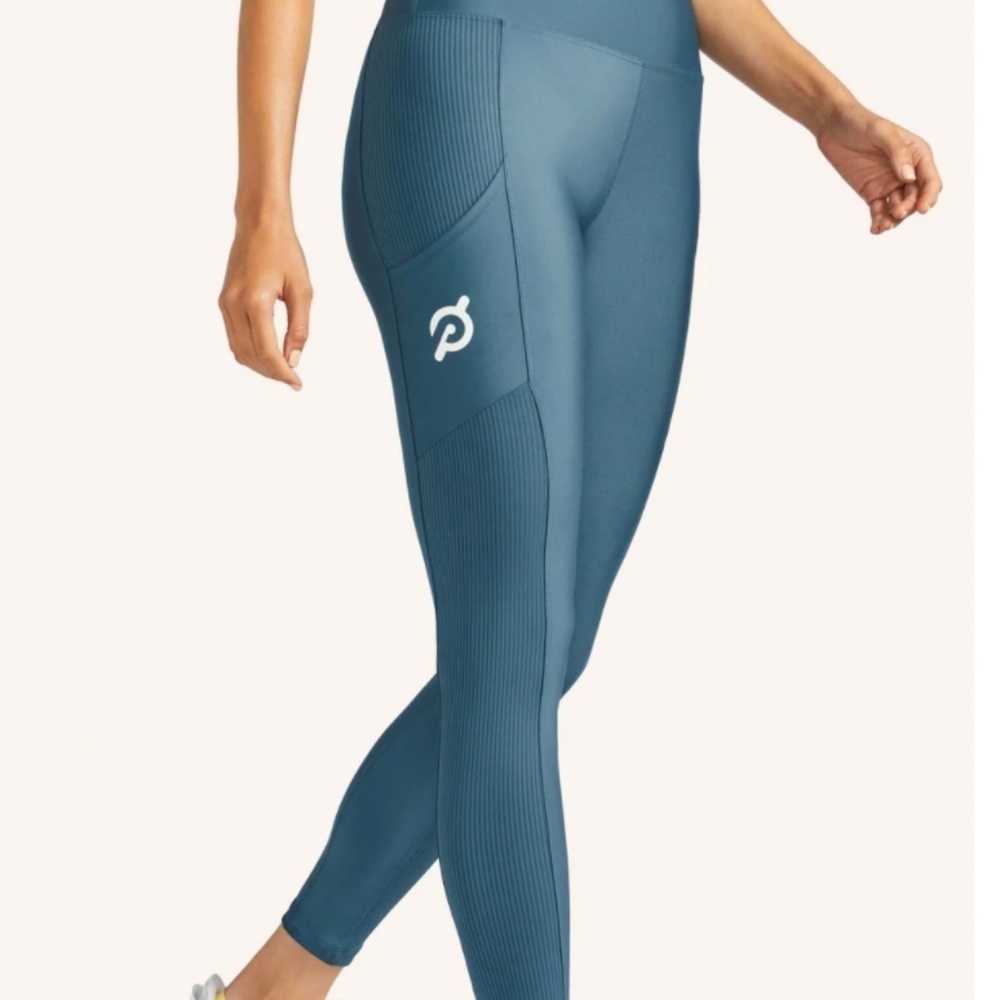 PELOTON Pocket Blue Legging Size Small - New With Tags